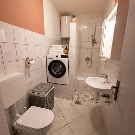 Highland - Unit 3 & 5 * Спліт
