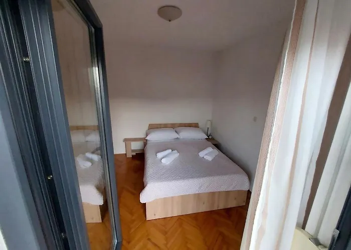 Highland - Unit 3 & 5